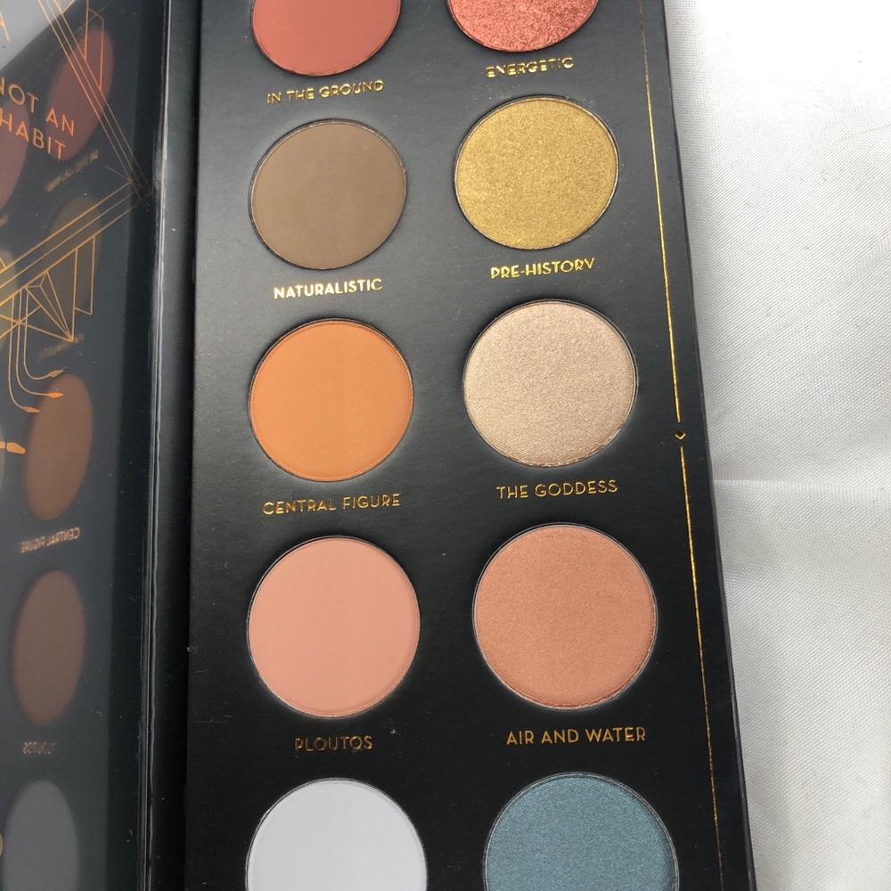 Eyeshadow Palette